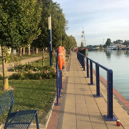 House For 6 Ppl At Balaton Prázdninový dům