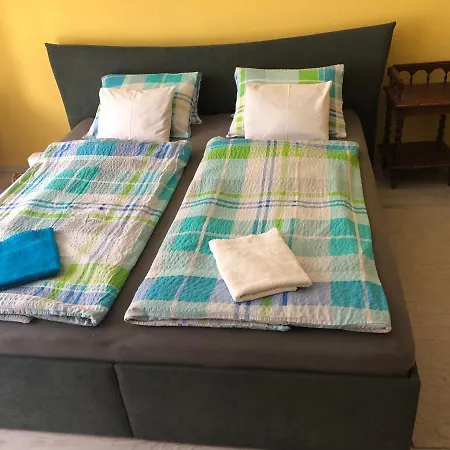 House For 6 Ppl At Balaton *