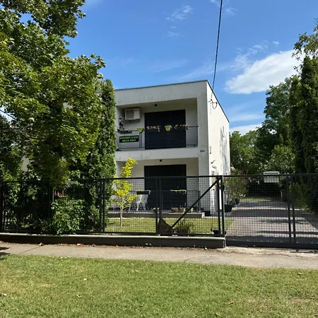 House For 6 Ppl At Balaton Prázdninový dům *
