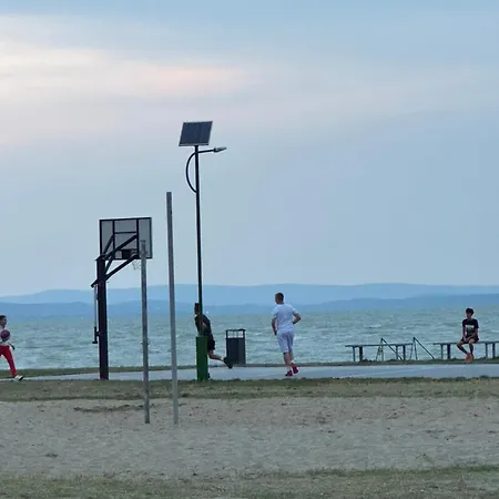 House For 6 Ppl At Balaton * Siófok