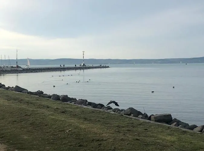 House For 6 Ppl At Balaton *