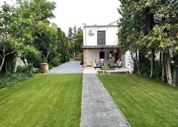 בית נופש House For 6 Ppl At Balaton *