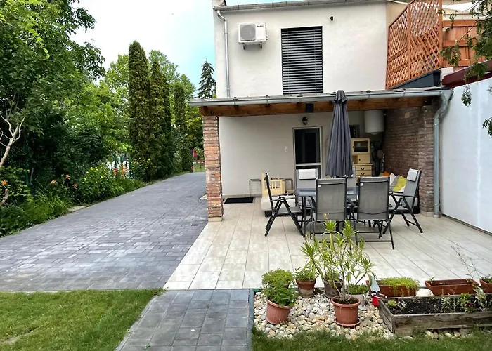 בית נופש House For 6 Ppl At Balaton