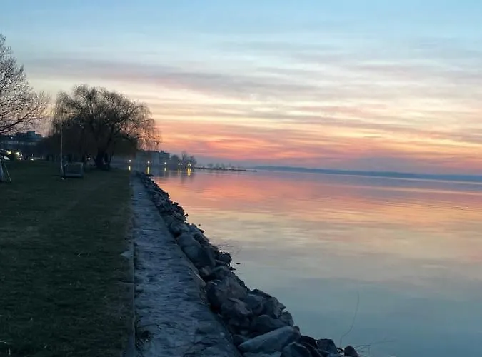 House For 6 Ppl At Balaton בית נופש שיופוק