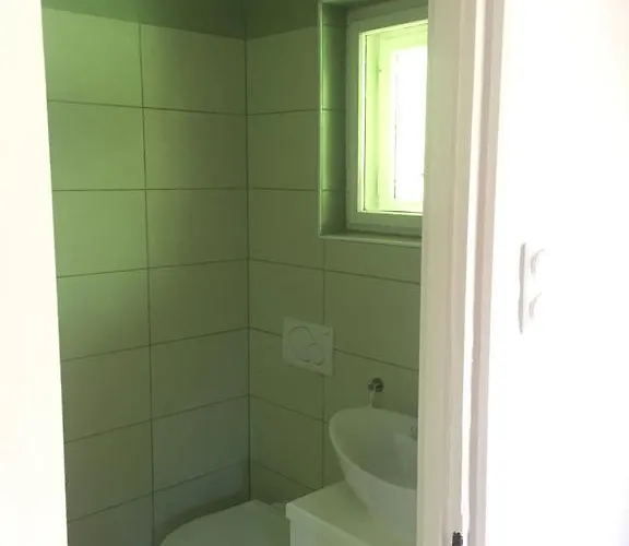 House For 6 Ppl At Balaton בית נופש שיופוק